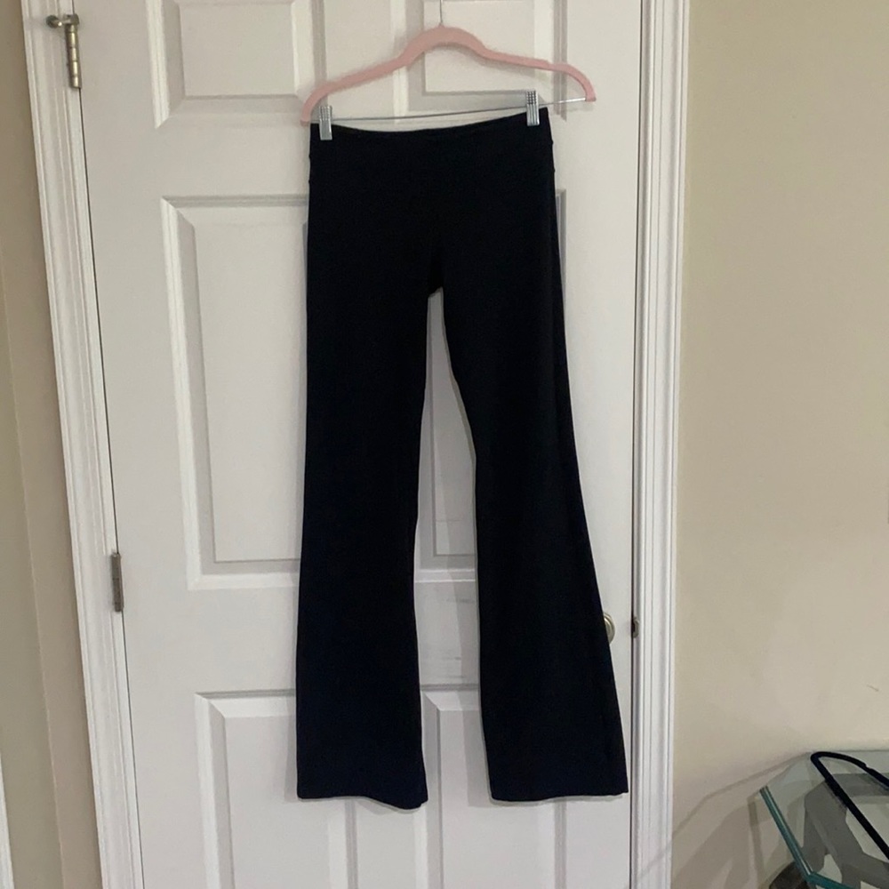 Black fleece lined Lululemon leggings sz 6